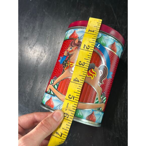 1990- Hersheys Kisses- Vintage christmas Tin- rocking horse- red- retro - Picture 3 of 5